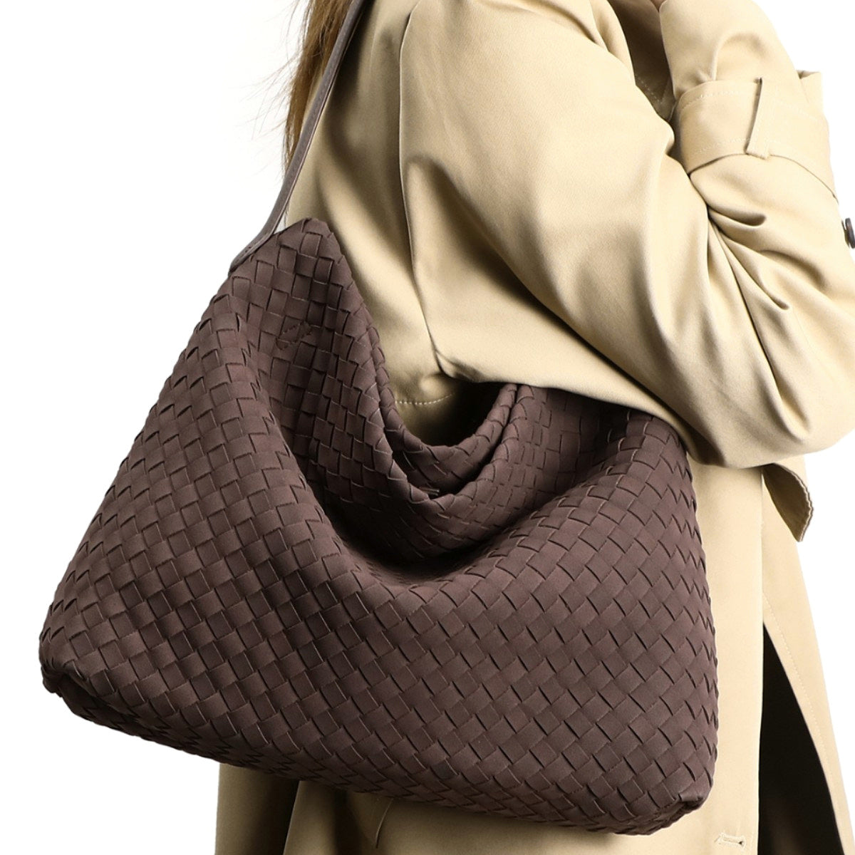 Dark Brown Woven Shoulder Bag – 13.4 × 11.4 in