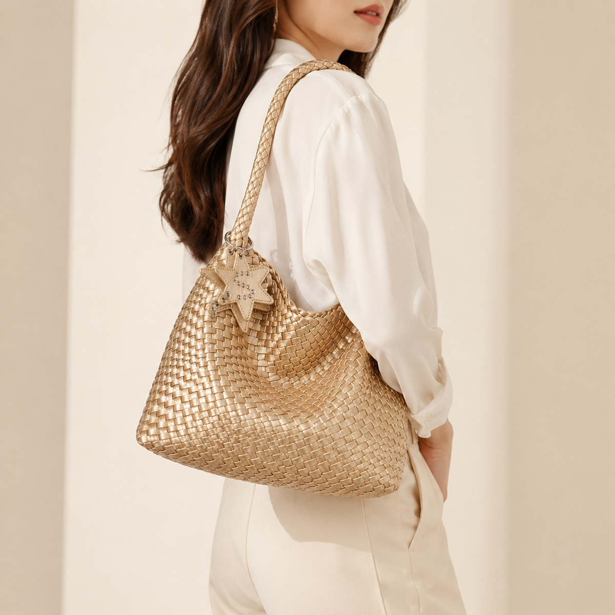 Champagne Gold Woven Shoulder Handbag – 9.1 × 8.7 in