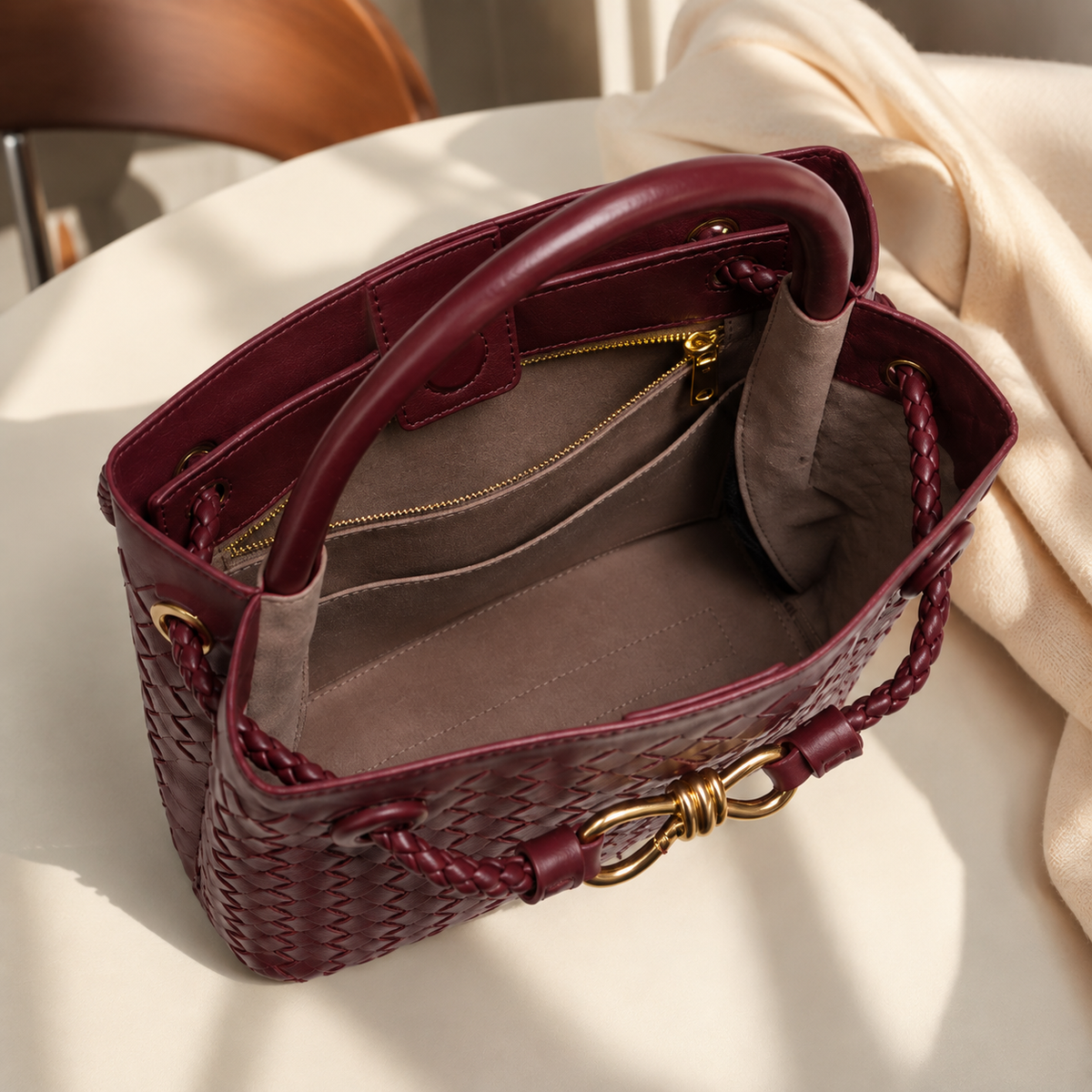 Women's Woven Top Handle Bag – Burgundy, Medium Size